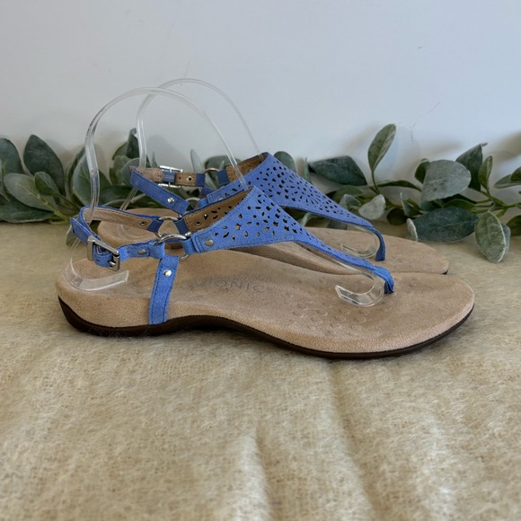 Vionic Kirra Rest perforated thong sandal light blue women size 9.5 - Picture 3 of 9
